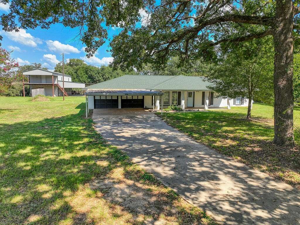 2 Acres of Land with Home for Sale in Grapeland, Texas