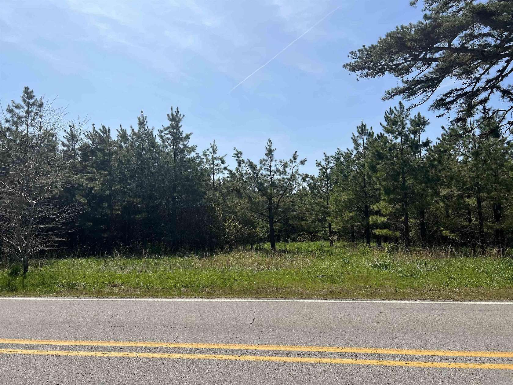 4 Acres of Residential Land for Sale in Wilburn, Arkansas