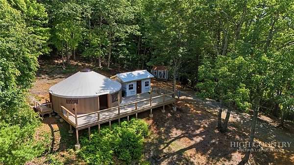 3.39 Acres of Land for Sale in Lenoir, North Carolina
