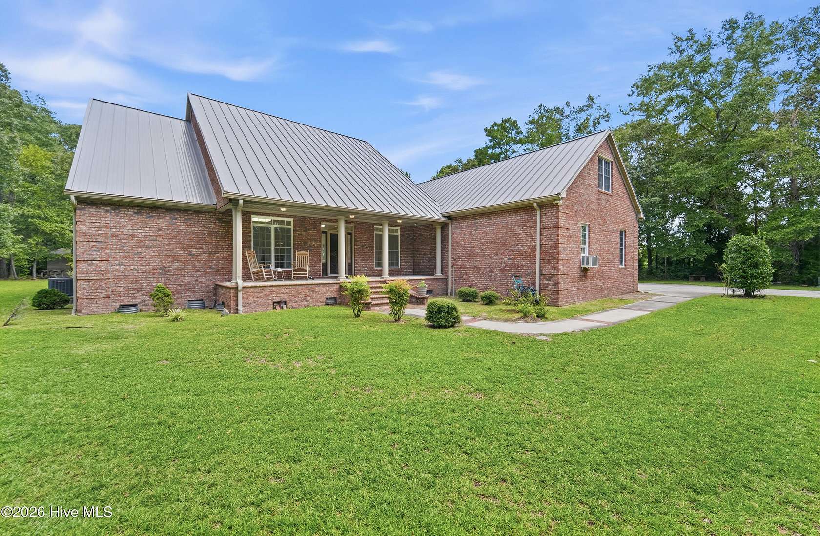 4.4 Acres of Land with Home for Sale in Trenton, North Carolina