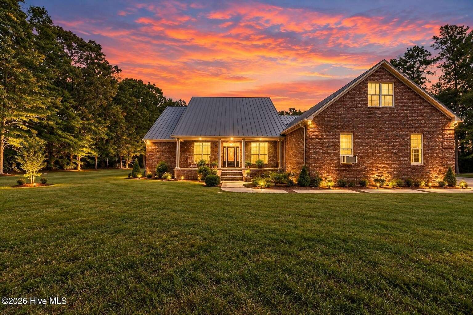 4.4 Acres of Land with Home for Sale in Trenton, North Carolina