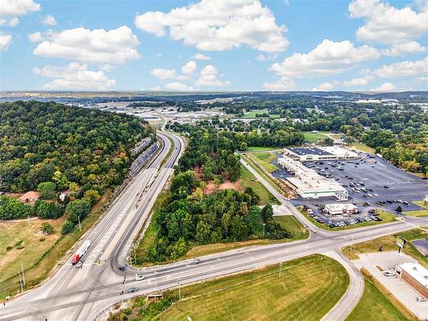 9 Acres of Commercial Land for Sale in Russellville, Kentucky