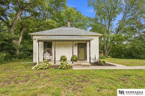 1.6 Acres of Land with Home for Sale in Plattsmouth, Nebraska