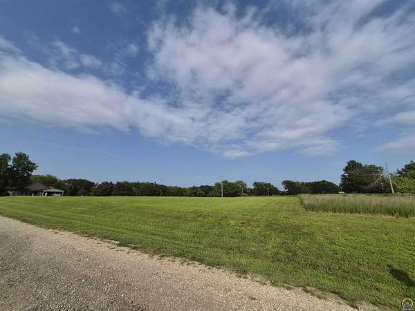 0.56 Acres of Residential Land for Sale in Ozawkie, Kansas