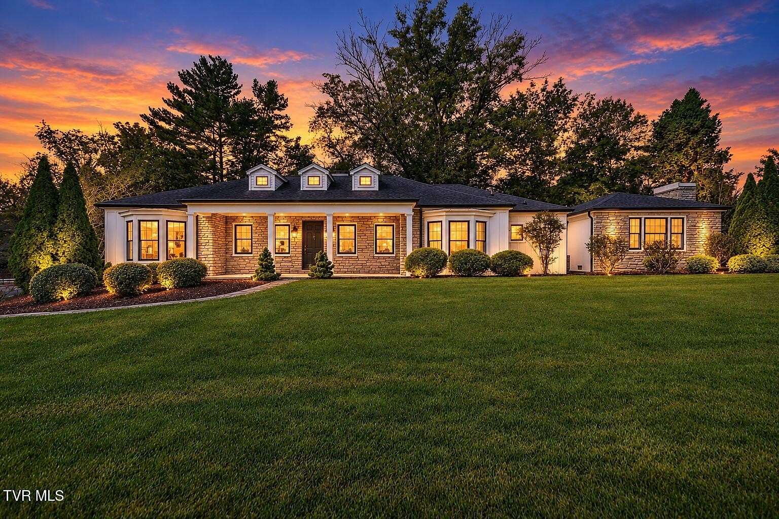 1.59 Acres of Land with Home for Sale in Bristol, Tennessee