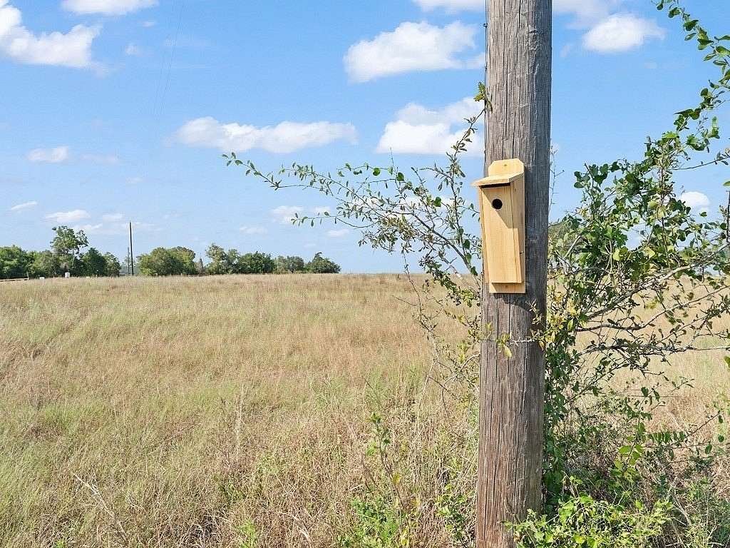 5 Acres of Land for Sale in Schulenburg, Texas