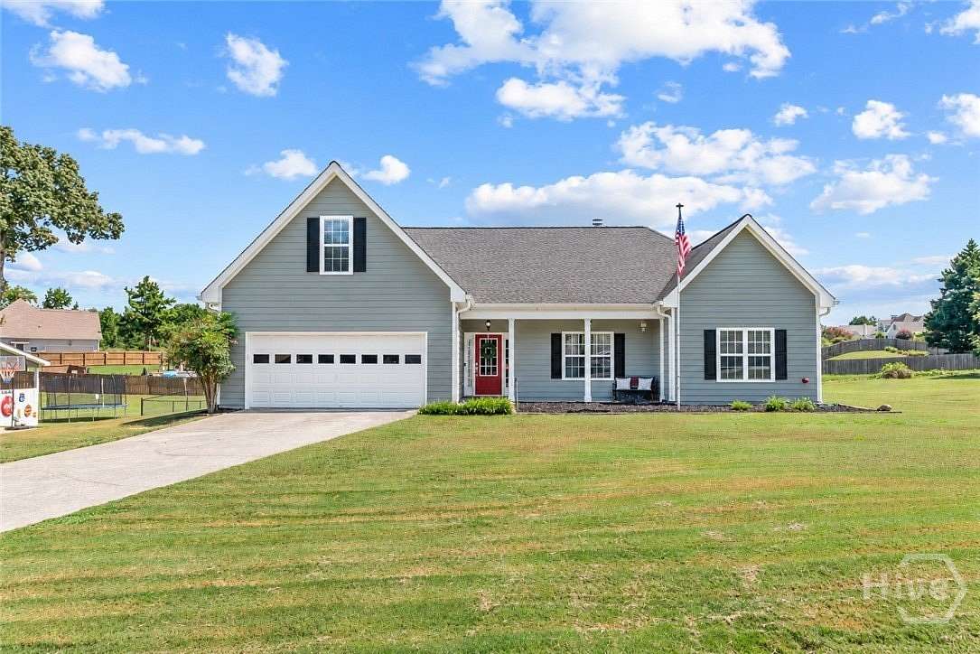 1.54 Acres of Land with Home for Sale in Hoschton, Georgia