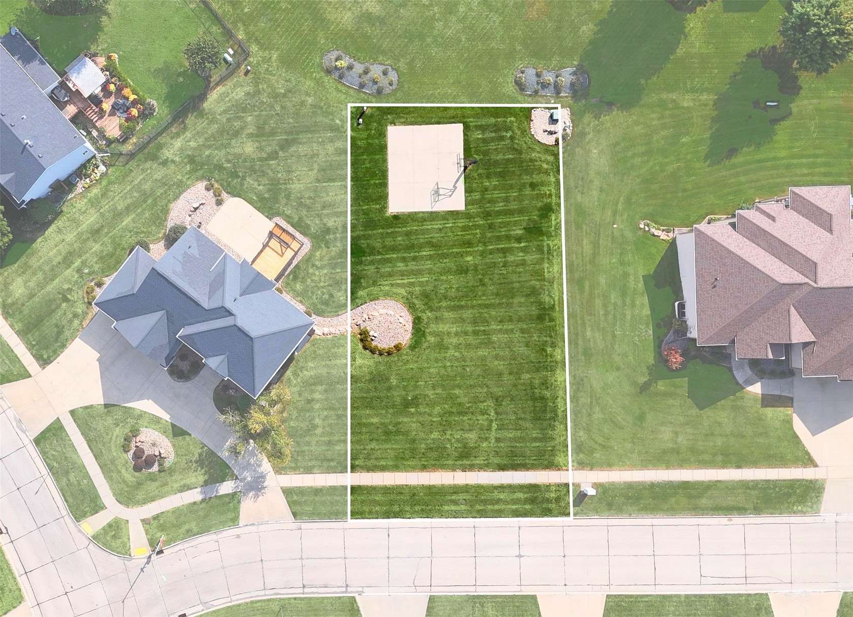 0.21 Acres of Residential Land for Sale in Altoona, Iowa