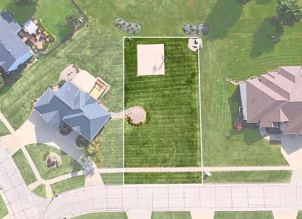 0.21 Acres of Residential Land for Sale in Altoona, Iowa
