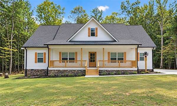 20.1 Acres of Recreational Land with Home for Sale in Armuchee, Georgia