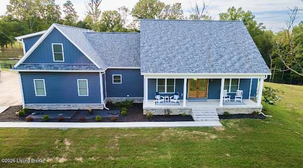 3.24 Acres of Land with Home for Sale in Bloomfield, Kentucky