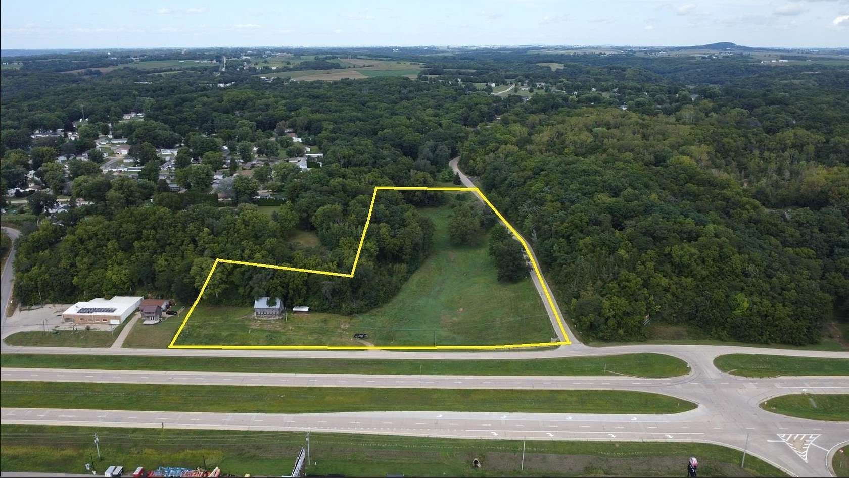 7.77 Acres of Commercial Land for Sale in East Dubuque, Illinois