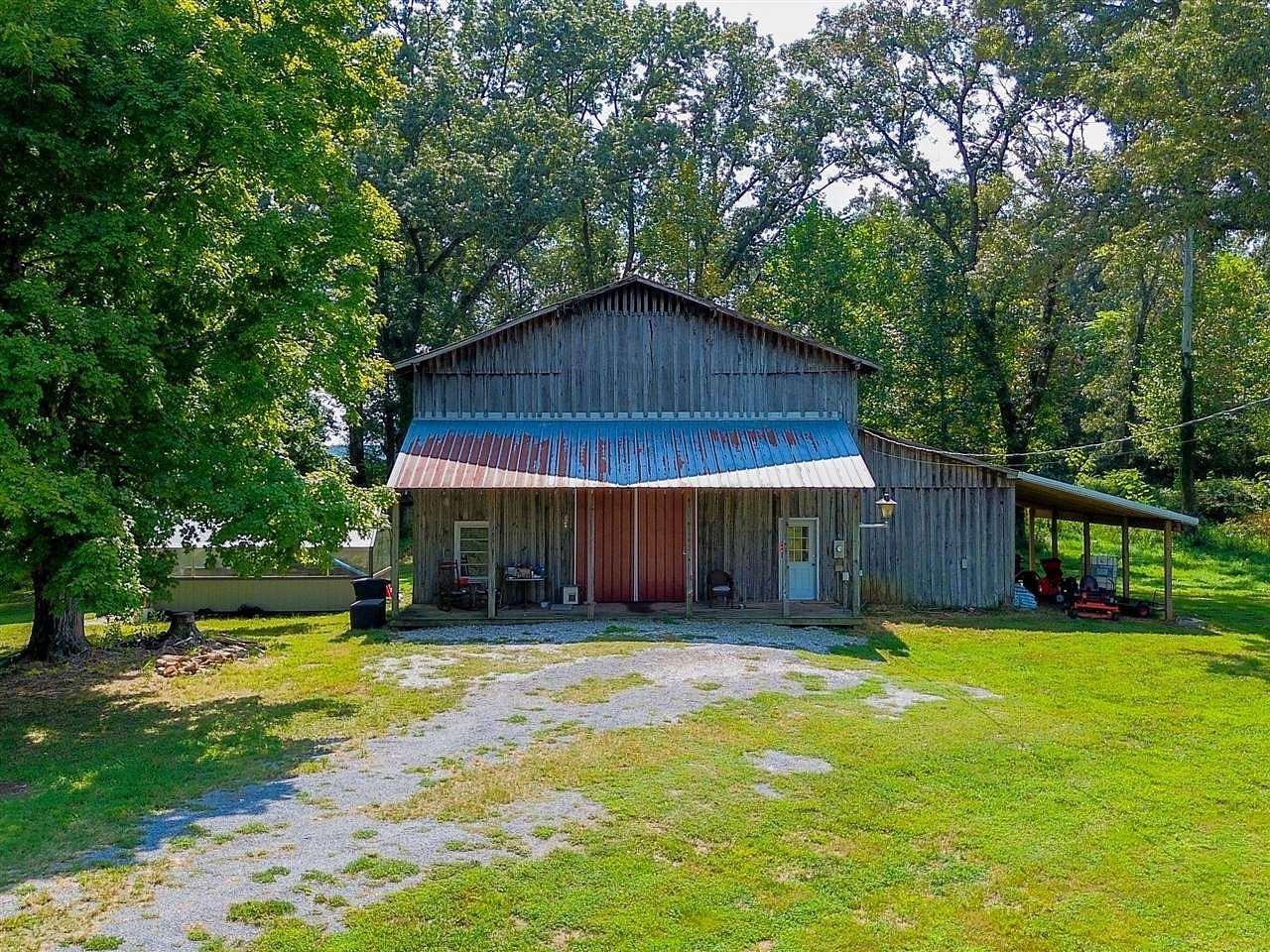 16.8 Acres of Agricultural Land for Sale in Bowling Green, Kentucky