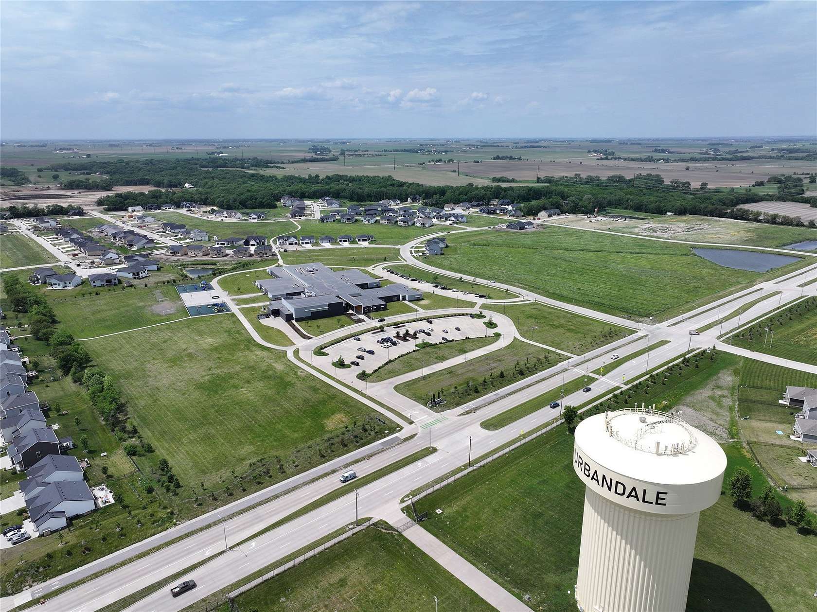 0.29 Acres of Residential Land for Sale in Urbandale, Iowa