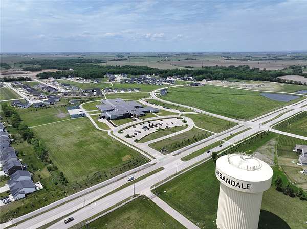 0.29 Acres of Residential Land for Sale in Urbandale, Iowa