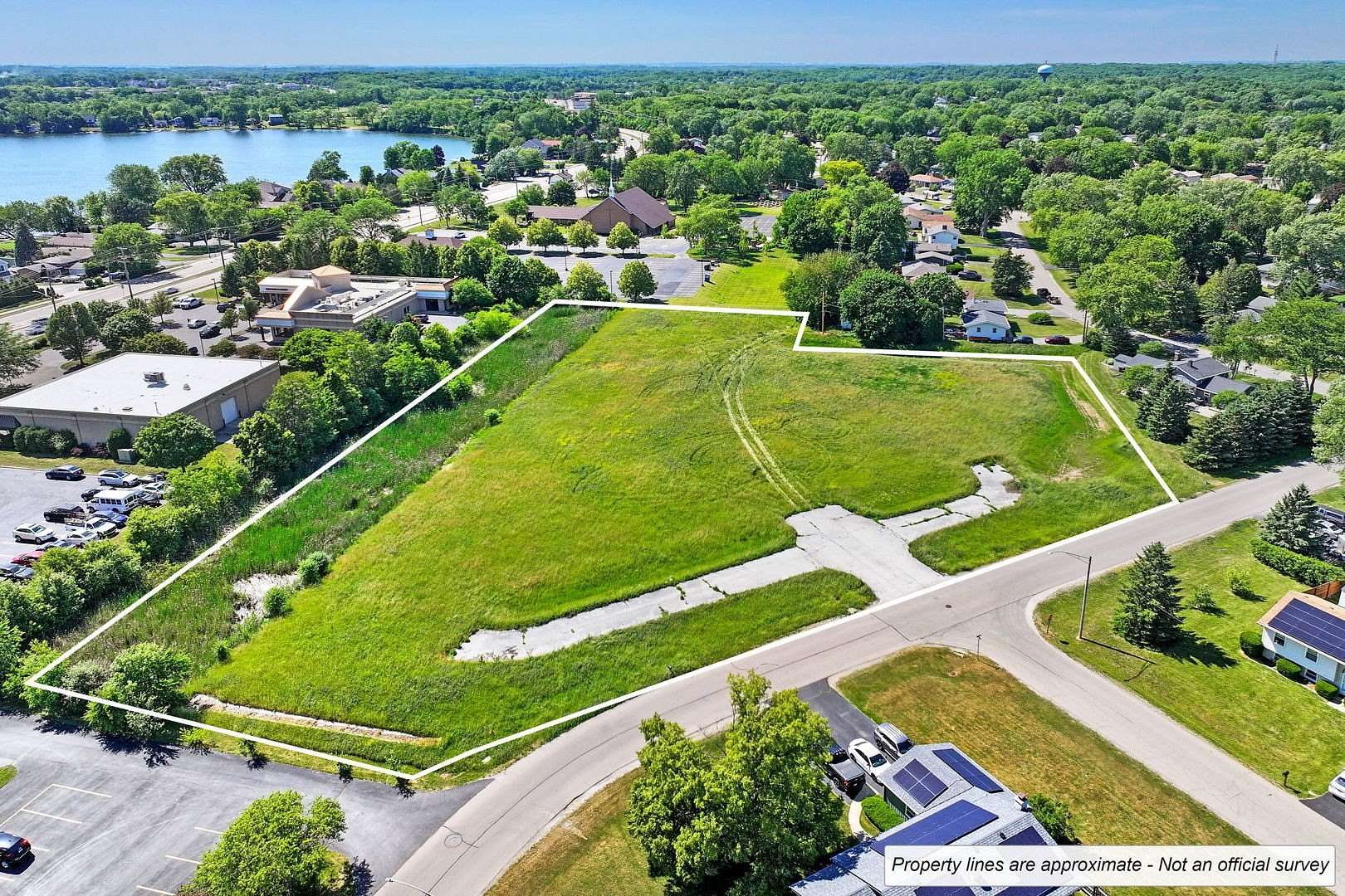 3 Acres of Residential Land for Sale in Lindenhurst, Illinois