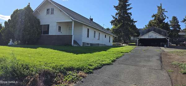 0.61 Acres of Residential Land for Sale in Selah, Washington