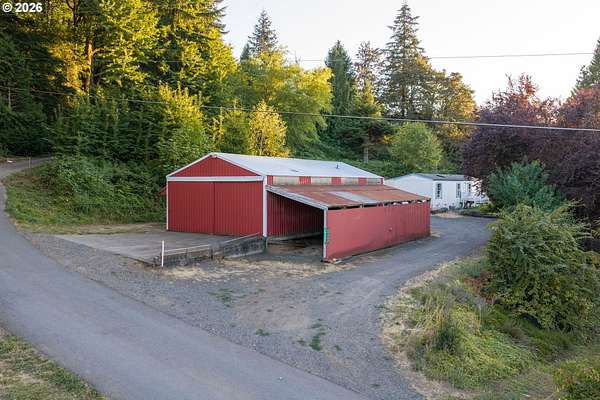 8.5 Acres of Land with Home for Sale in Boring, Oregon