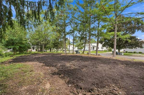 0.13 Acres of Residential Land for Sale in Williamsville, New York