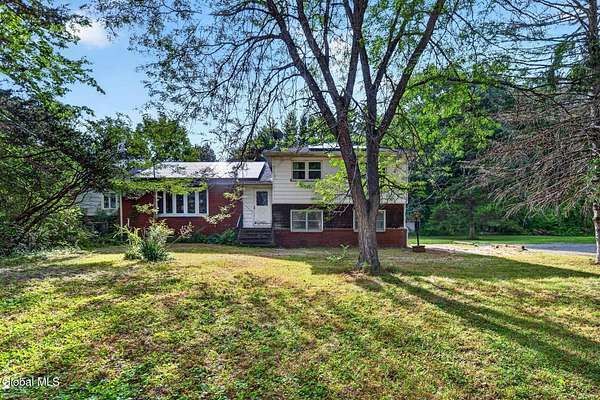 10 Acres of Land with Home for Sale in Voorheesville, New York