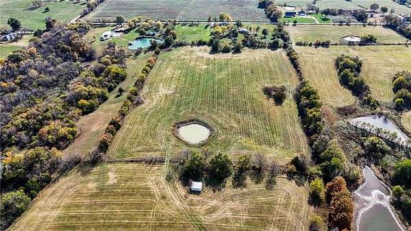 10 Acres of Land for Sale in Creighton, Missouri