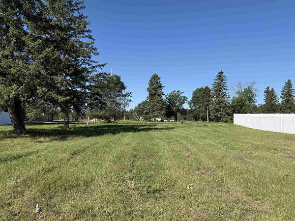 0.35 Acres of Residential Land for Sale in Stevens Point, Wisconsin