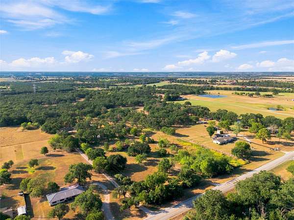 3.44 Acres of Residential Land for Sale in Golinda, Texas