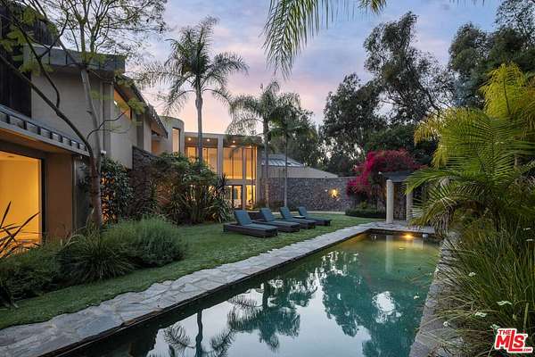 2.1 Acres of Land with Home for Sale in Los Angeles, California