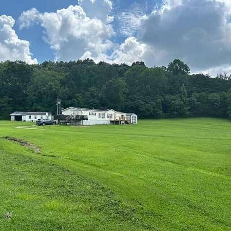 13 Acres of Land with Home for Sale in Albany, Kentucky