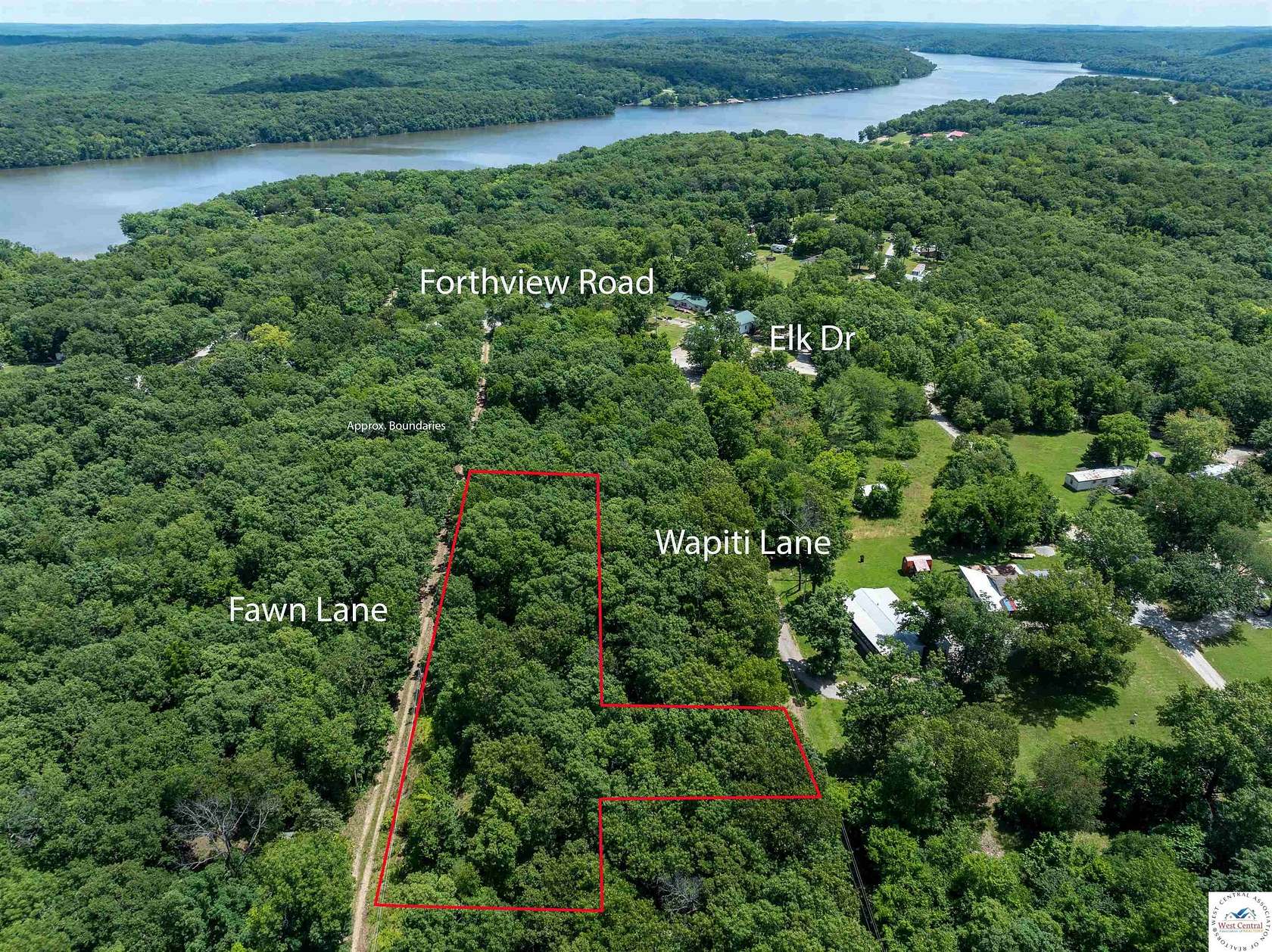 1 Acre of Residential Land for Sale in Edwards, Missouri