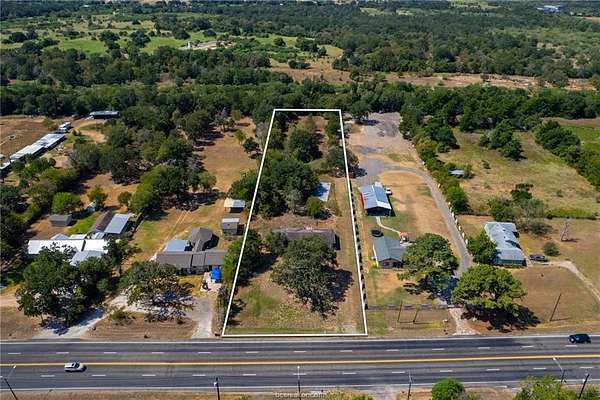 2 Acres of Commercial Land for Sale in Bryan, Texas