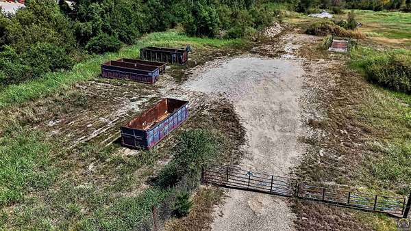 14.6 Acres of Recreational & Residential Land for Sale in Topeka, Kansas