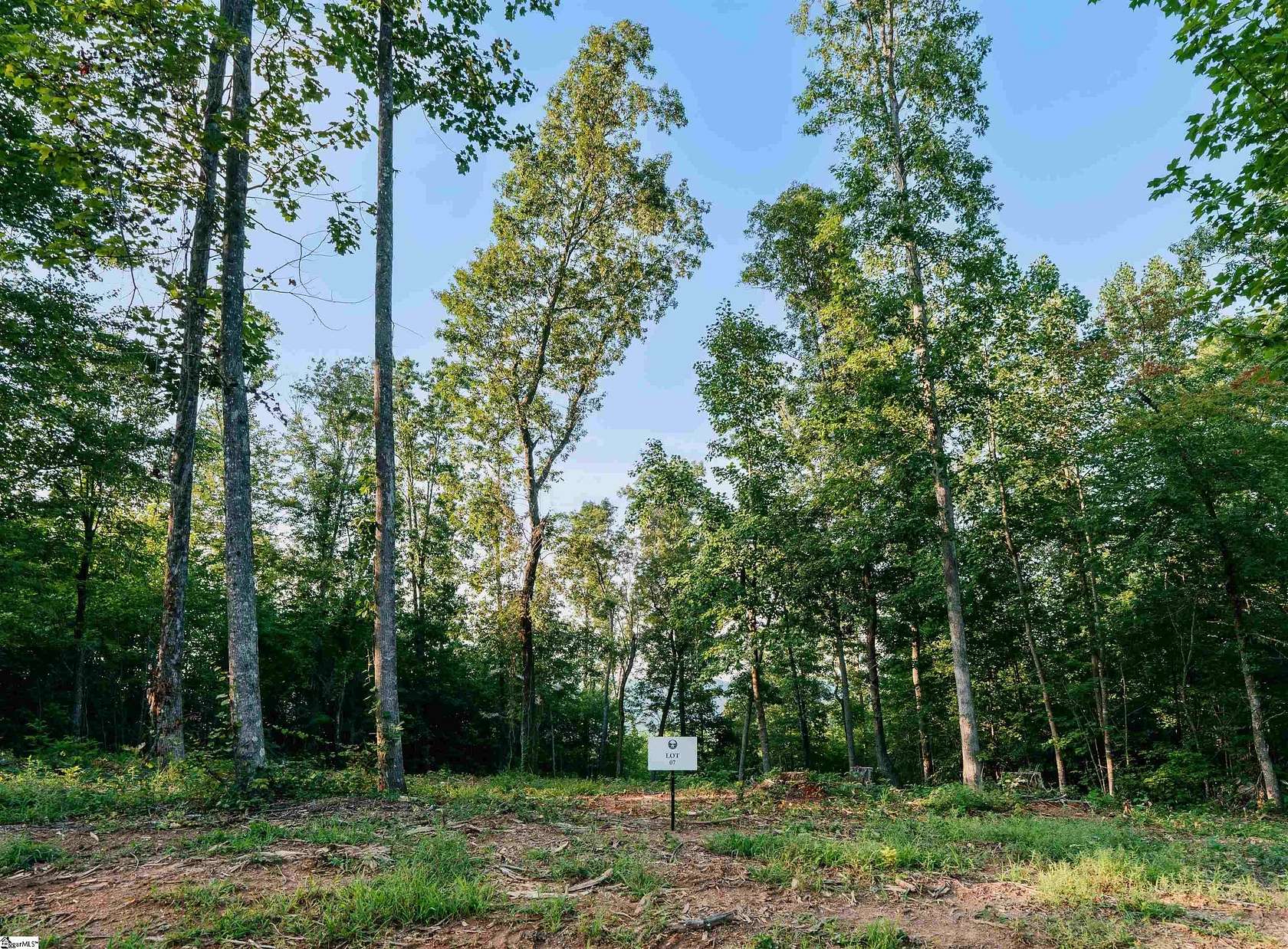 6 Acres of Land for Sale in Travelers Rest, South Carolina