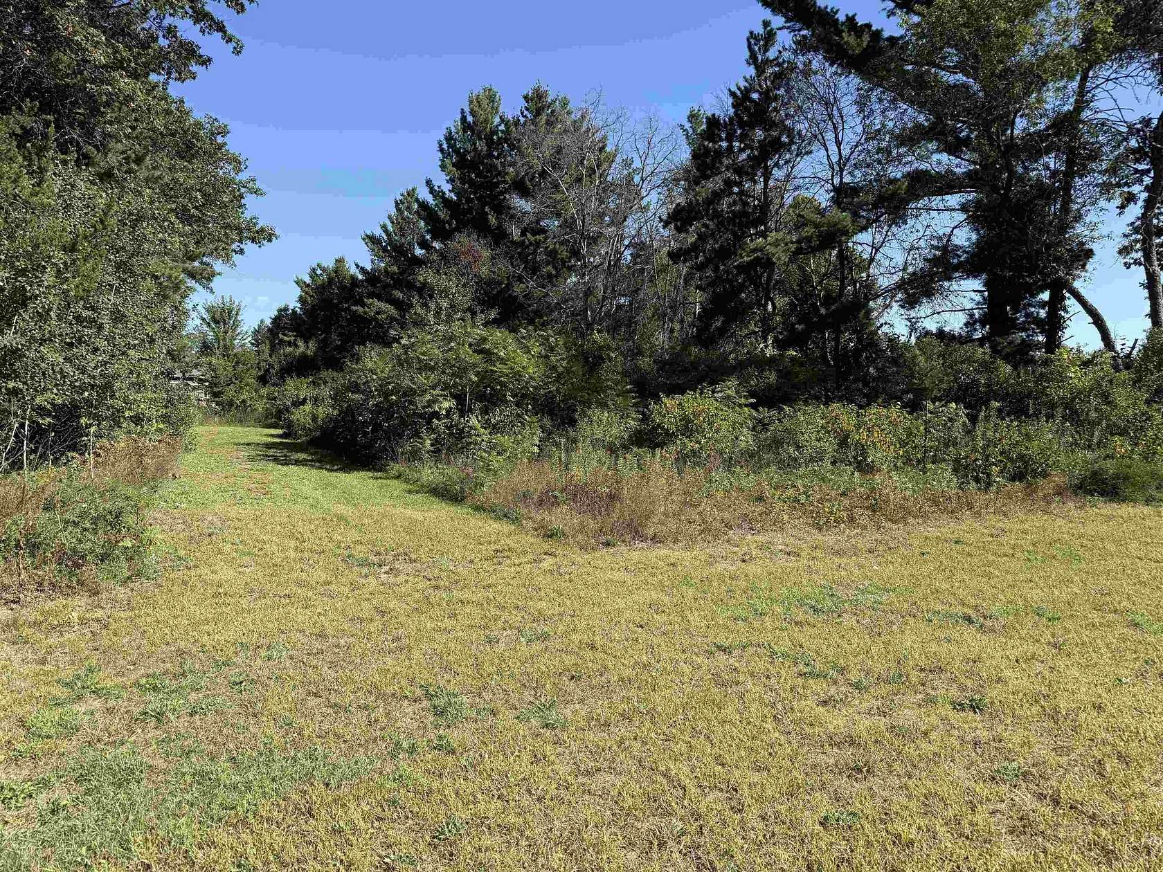 0.41 Acres of Residential Land for Sale in Stevens Point, Wisconsin