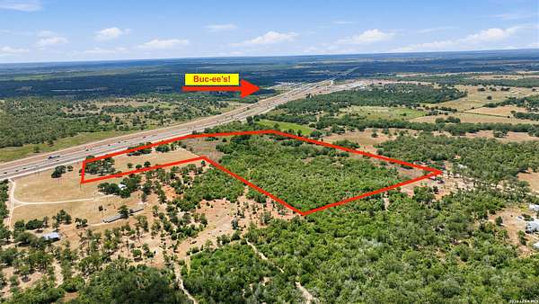 33.5 Acres of Land for Sale in Luling, Texas