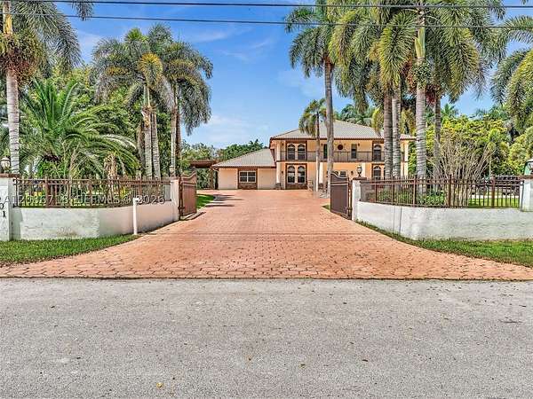 2.5 Acres of Land with Home for Sale in Southwest Ranches, Florida