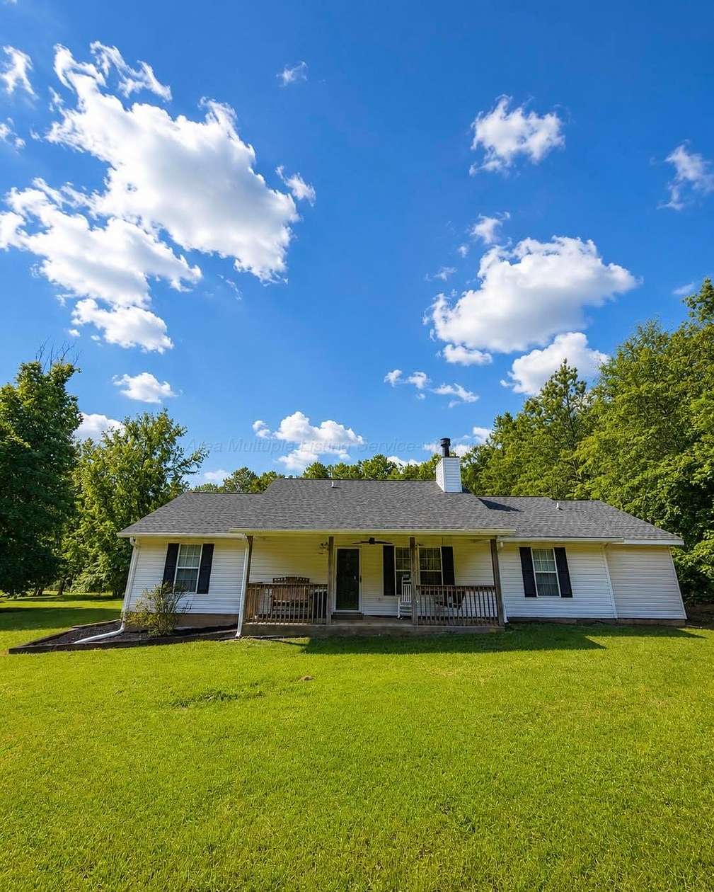 11 Acres of Land with Home for Sale in Jasper, Alabama