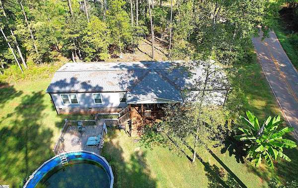 1.76 Acres of Land with Home for Sale in Pauline, South Carolina