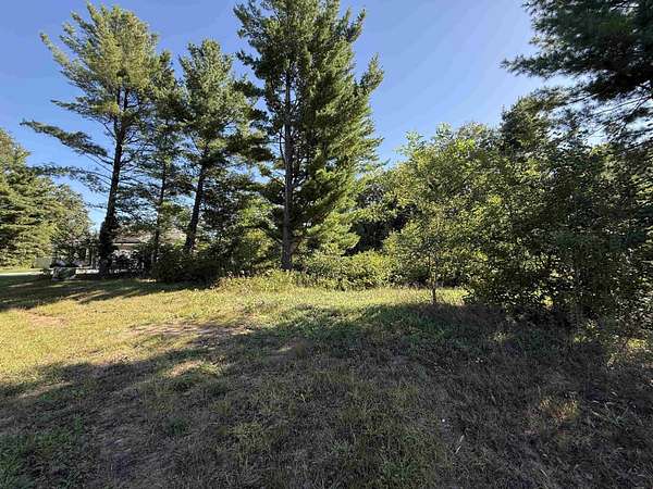 0.4 Acres of Residential Land for Sale in Stevens Point, Wisconsin