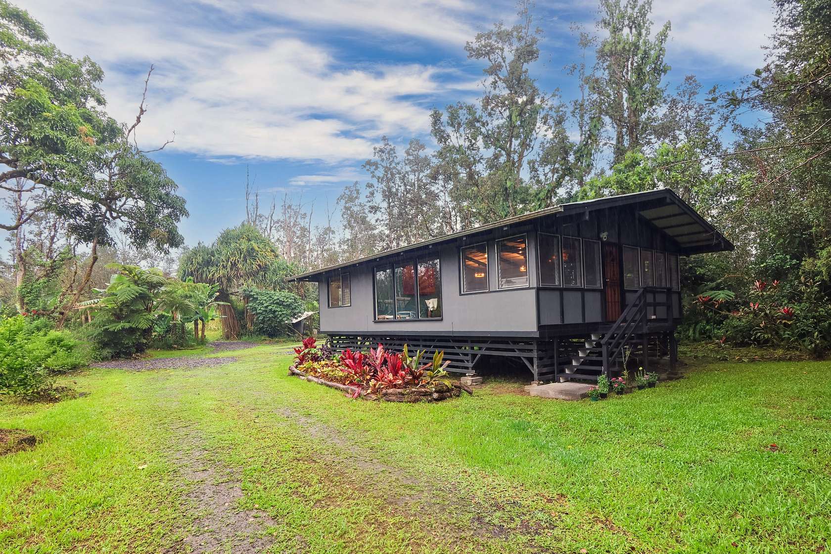 3 Acres of Land with Home for Sale in Mountain View, Hawaii