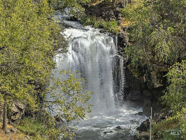 10 Acres of Land with Home for Sale in Melba, Idaho