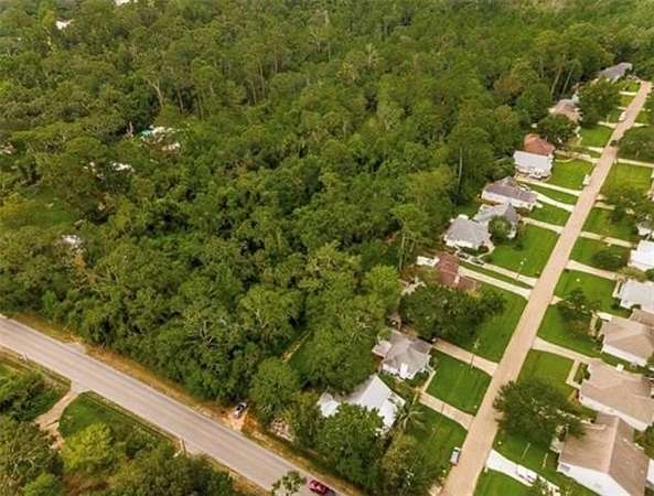 2.2 Acres of Residential Land for Sale in Madisonville, Louisiana
