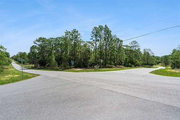 1.35 Acres of Residential Land for Sale in Citrus Springs, Florida