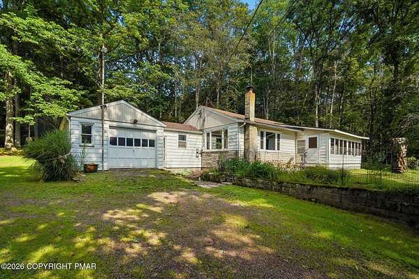 5.6 Acres of Land with Home for Sale in Cresco, Pennsylvania
