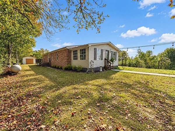 21 Acres of Land with Home for Sale in Burkesville, Kentucky