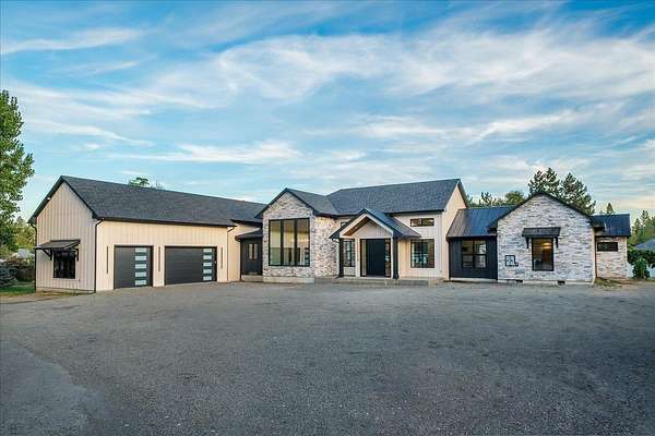 1.68 Acres of Land with Home for Sale in Spokane, Washington
