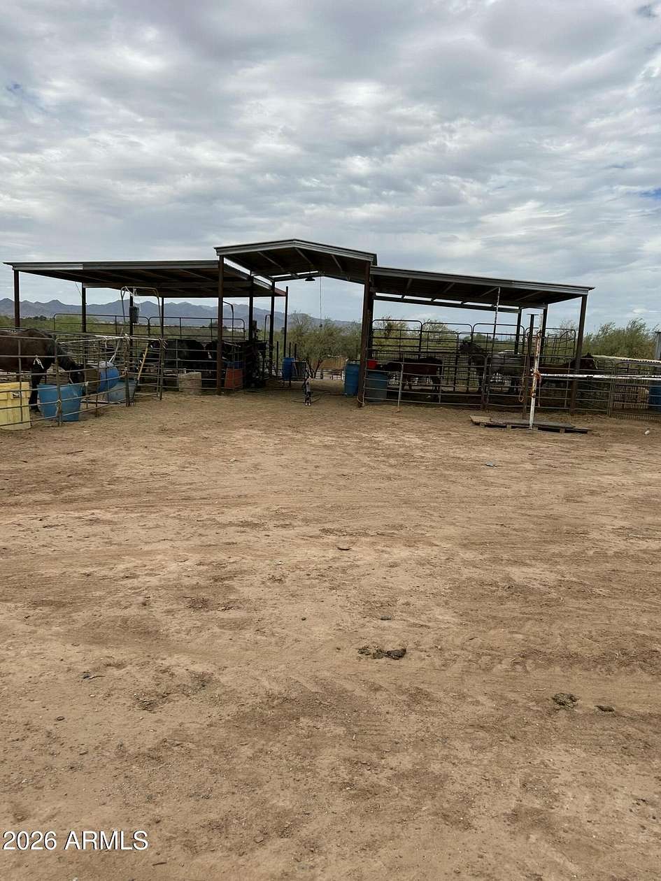 1 Acre of Residential Land for Sale in Buckeye, Arizona