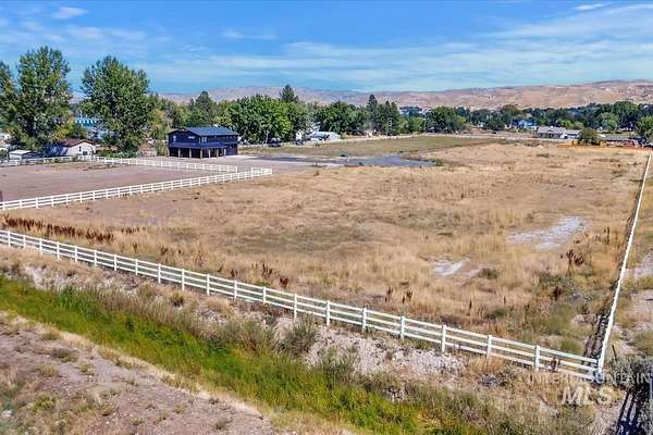 2.14 Acres of Land for Sale in Emmett, Idaho