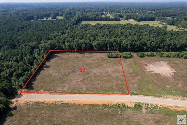 4 Acres of Residential Land for Sale in Fouke, Arkansas
