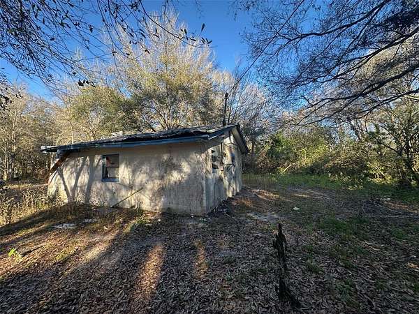 4.82 Acres of Land with Home for Sale in Lorida, Florida
